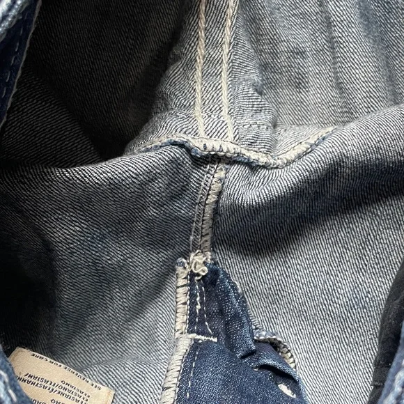 Miss Me 31 Blue Embellished Capris - Picture 10 of 13